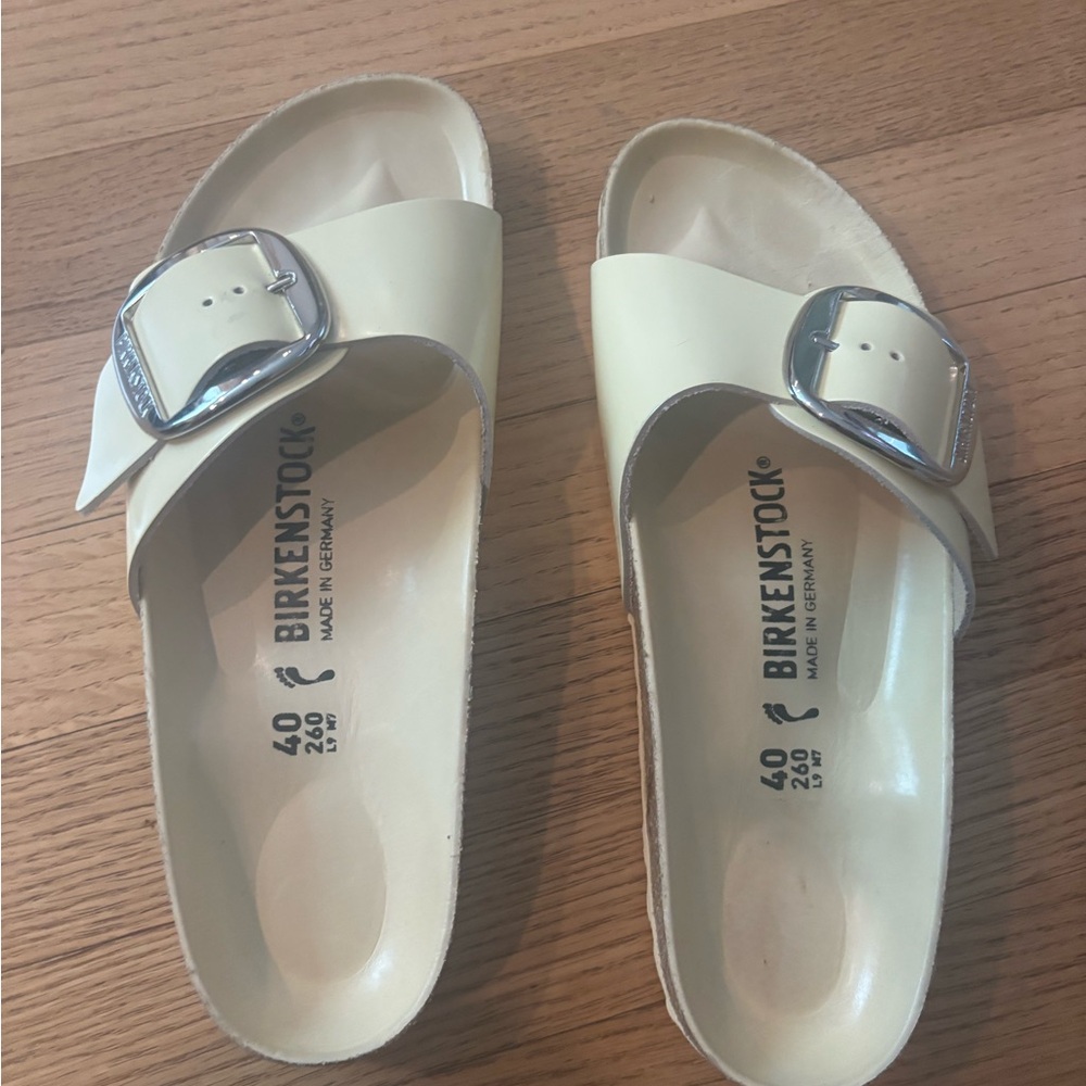 Birkenstock yellow Sandals Minimalist Comfort